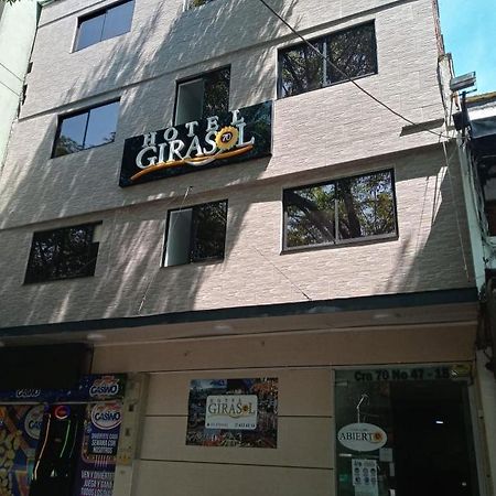Hotel Girasol 70 Medellín Buitenkant foto